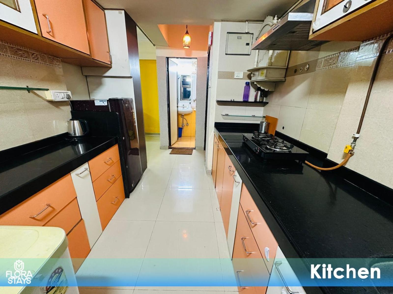 1br Service Nr Lnt Powai Bombaj